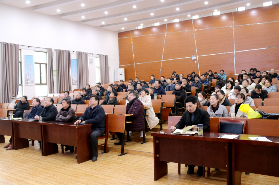 枞阳实验中学校长图片