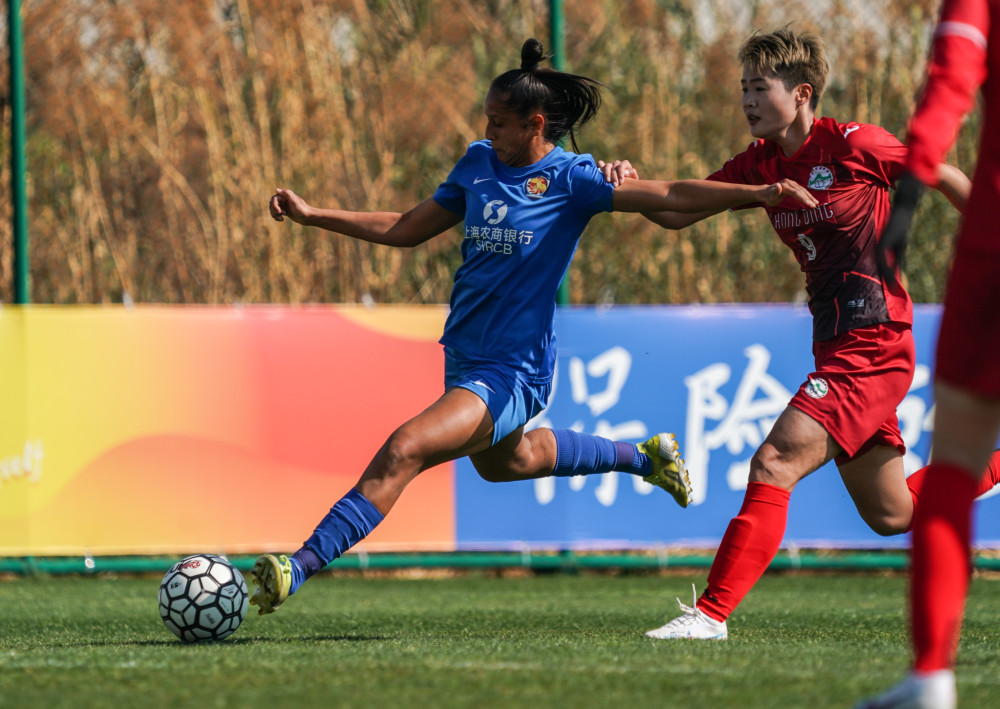 (体育)足球——全国女子锦标赛:上海农商银行胜永川茶山竹海_腾讯新闻