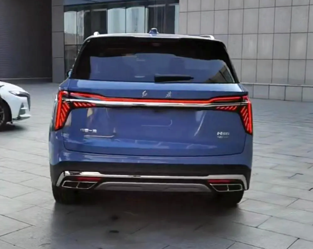 全新红旗hs6实车曝光外观很霸气车长4995mm搭载20t动力