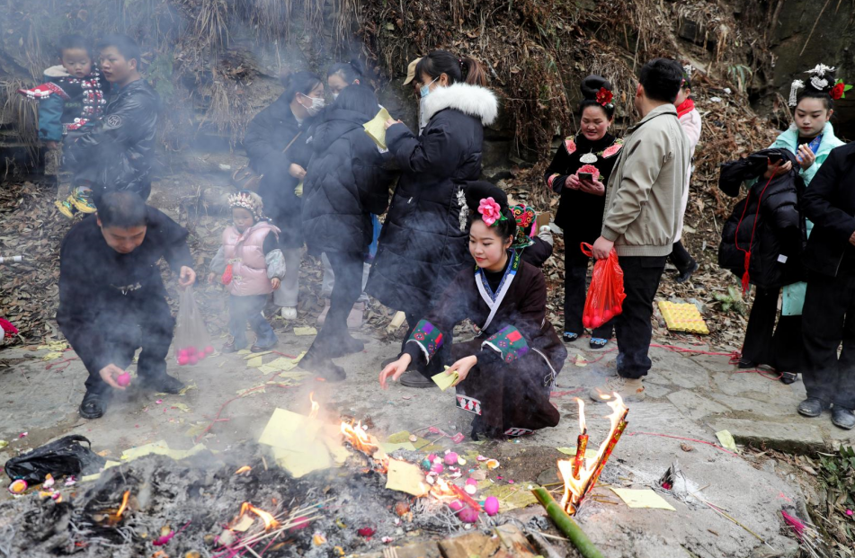 苗族二月二祭桥节图片