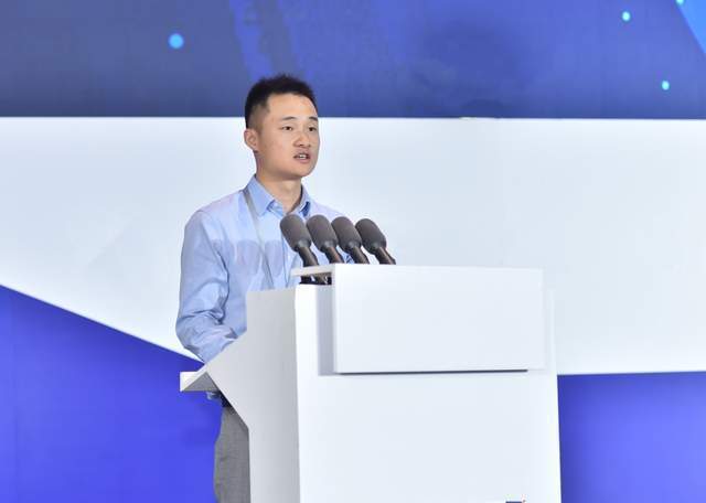 两会声音｜市政协委员刘鹏飞：培育一批数字文创产业“链主”企业_腾讯新闻