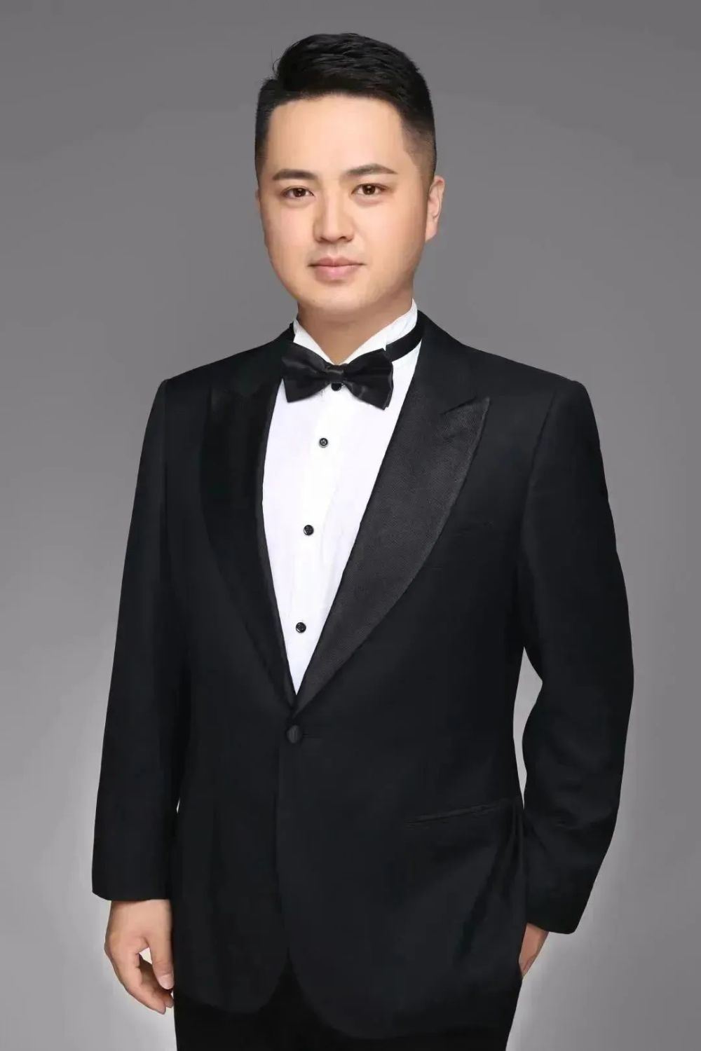 薇 谢冰华 龚  丹 郑明星老  王:田  浩 周建坤 陈协耀 李雨佳王二林