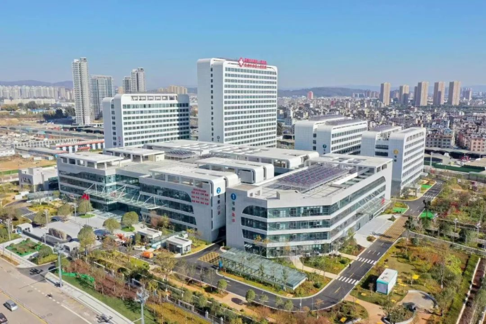 新医院地址在昆明市官渡区关上仁心路1号(昆明市公交集团第二公司对面