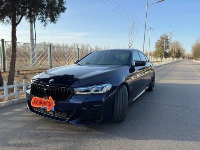 丹泉石蓝宝马540i提车两年 小改作业总结