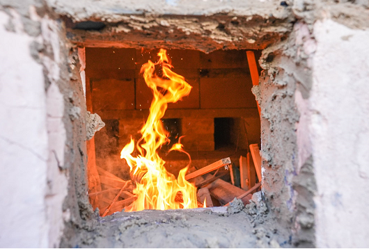 曾700余年不灭的窑火今日重燃北京门头沟重启古法琉璃烧制供应故宫