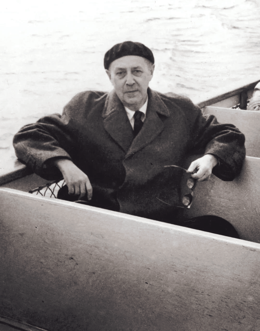 马洛伊·山多尔自传三部曲:沉默的自白与最后的布尔乔亚丨世界文坛