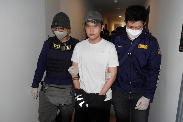 为躲避警方追捕,泰国毒枭将自己整容成"韩国欧巴"_腾讯新闻