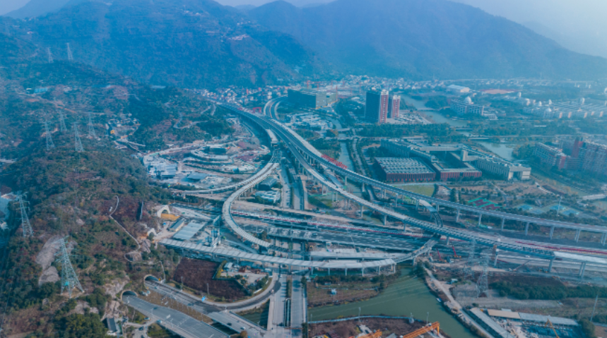 金丽温高速公路东延线项目隧道工程全幅贯通_腾讯新闻