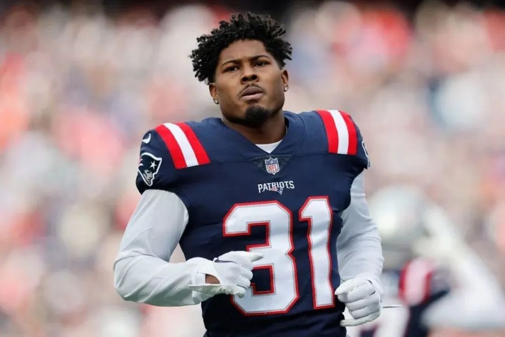 自由球员盘点|角卫:超级碗背景板卧薪尝胆,昔日nfl头号角卫冲击市场!