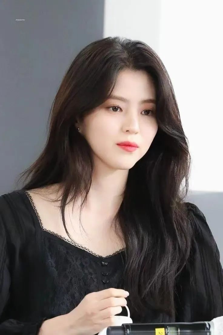 长发一卷,她又是"漂亮就行"的全智贤!_腾讯新闻