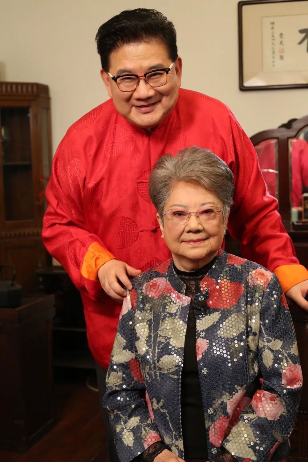 《可凡倾听》|走近越剧"丫头王"孟莉英的人生_腾讯新闻