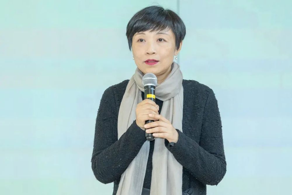 首创"呼啸山庄"译名的杨苡走了,这次我们在文字中与她重逢_腾讯新闻