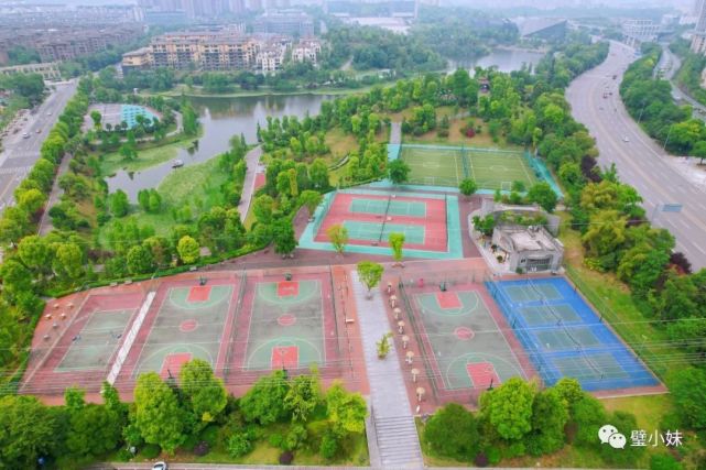 璧山东岳体育公园