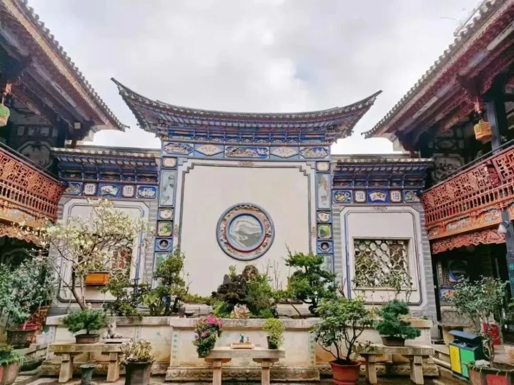 听云南|大理白族民居彩绘_腾讯新闻