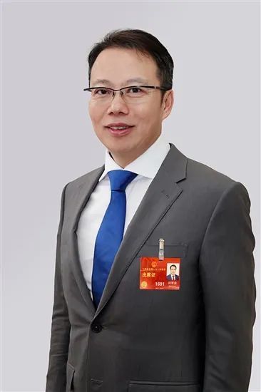 全国人大代表湖南省湘潭市委副书记市长胡贺波以精细化司法服务经济