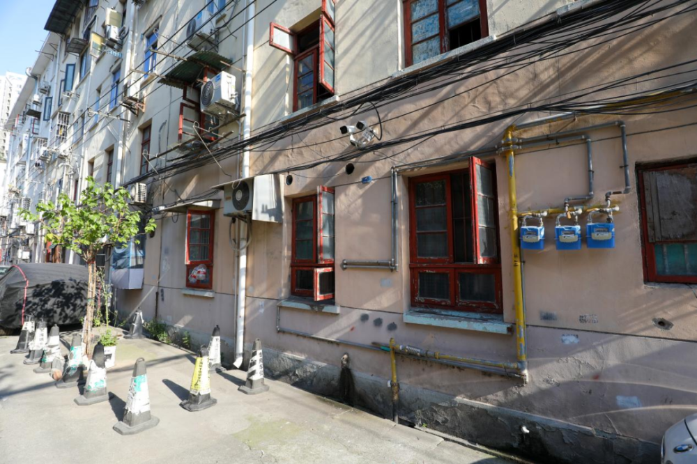 零陵路667,671,675号旧住房成套改造项目完成居民签约100%!