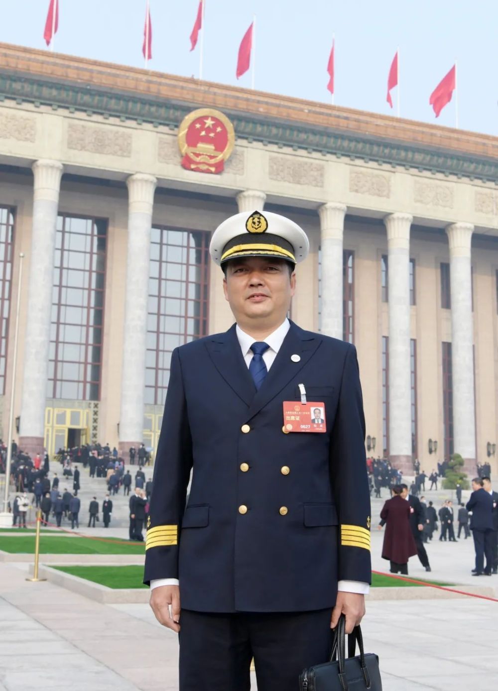 优化船员等特定人群社会保障权益中国船长为船员兄弟发声