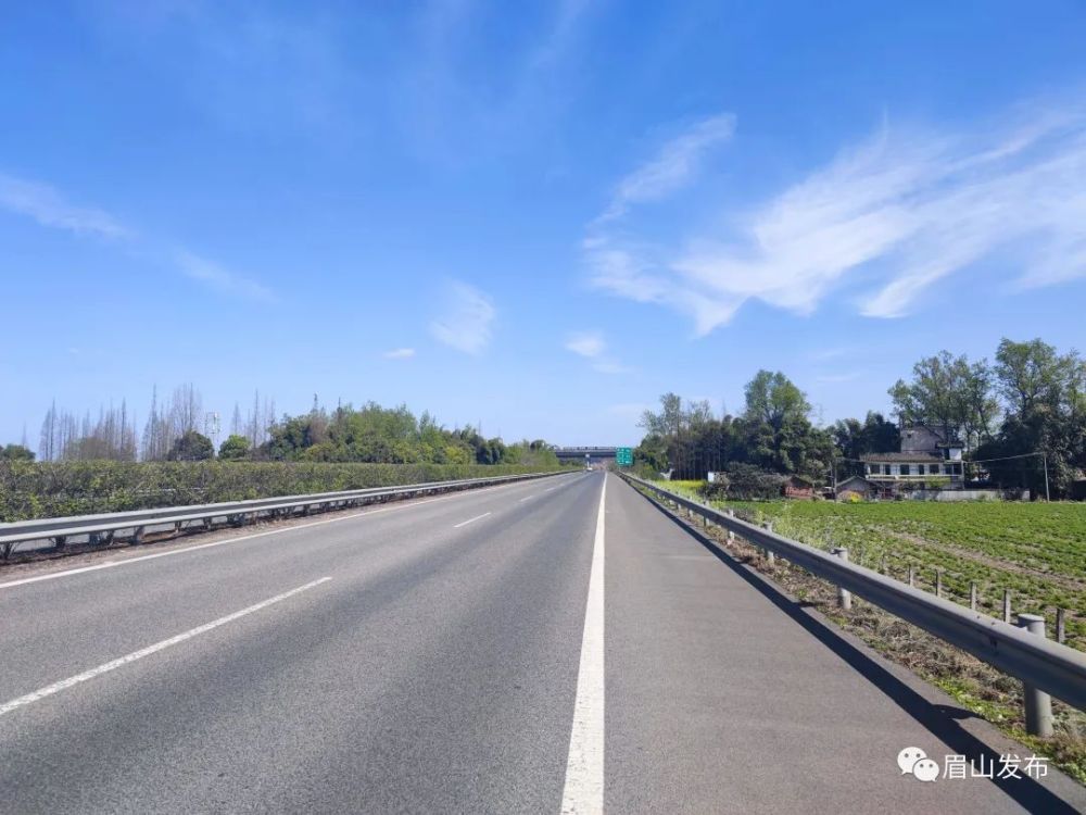 出行提醒:s40广洪高速公路(眉山段)新增两处移动测速_腾讯新闻