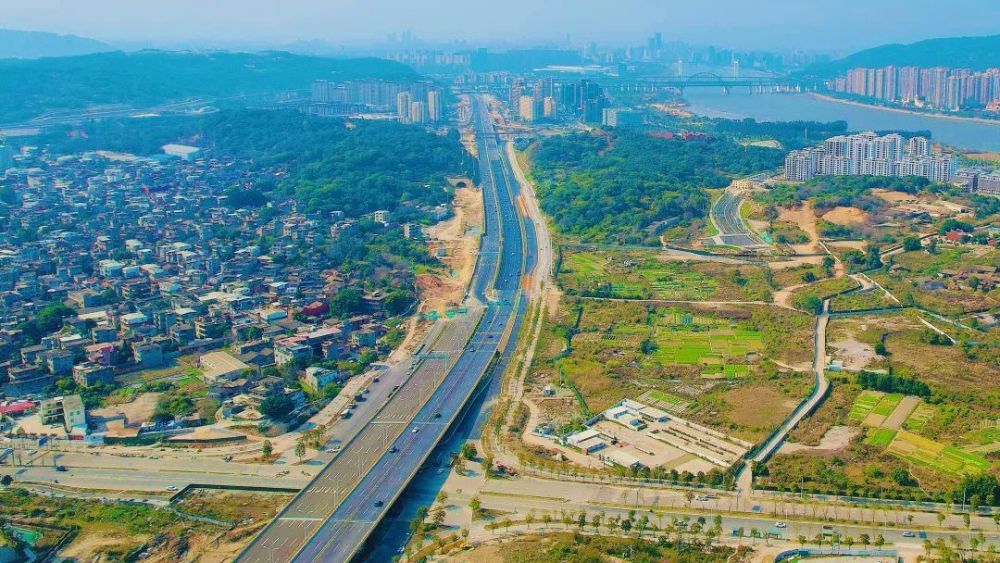 海峽國際會展中心;集散車道暢通銜接道慶洲大橋,三江口大橋輔路