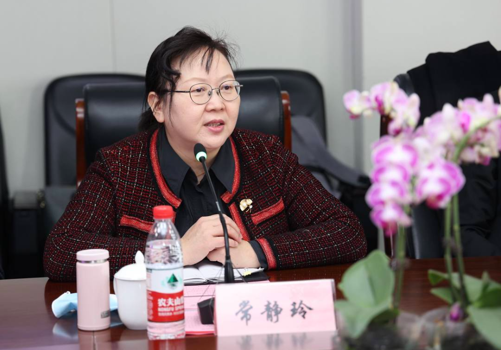 成果库建设情况;随后由中国中医科学院西苑医院人事处蔡晓青分享了