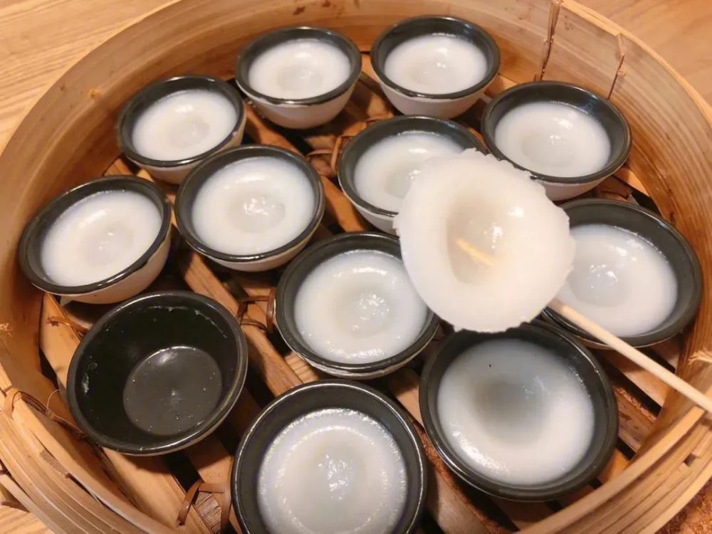 缤纷侨乡talk新鲜出炉的开平碗头仔糍