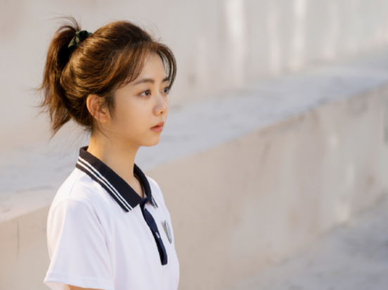 归路口碑竟两极分化谭松韵直接吃红利井柏然却被吐槽