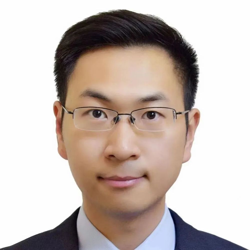 ChatGPT：企业管理的新革命？它将如何重塑决策与创新?