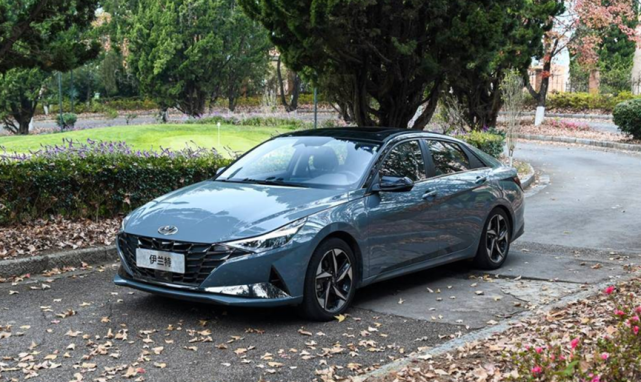 伊兰特起售价748万元北京现代降价续命