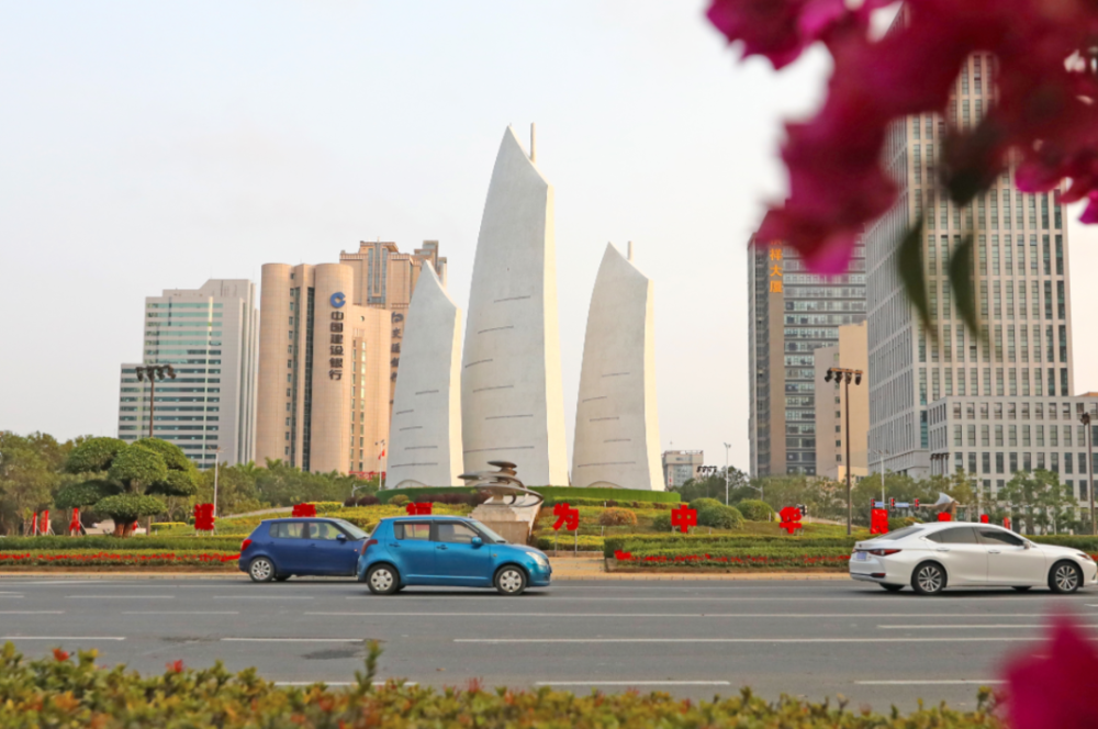 陪伴湛江人30多年的"三帆",上新了!_腾讯新闻