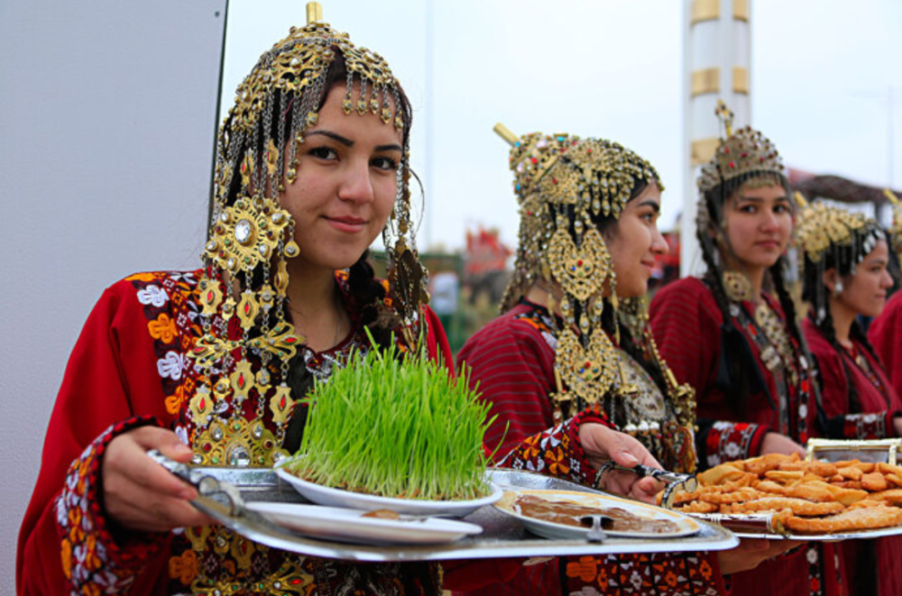 去感受中亚各国纳乌鲁斯节