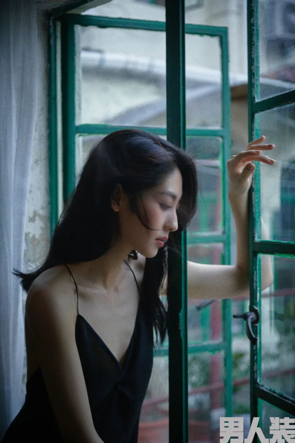 三月刊封面女郎|邢菲_腾讯新闻