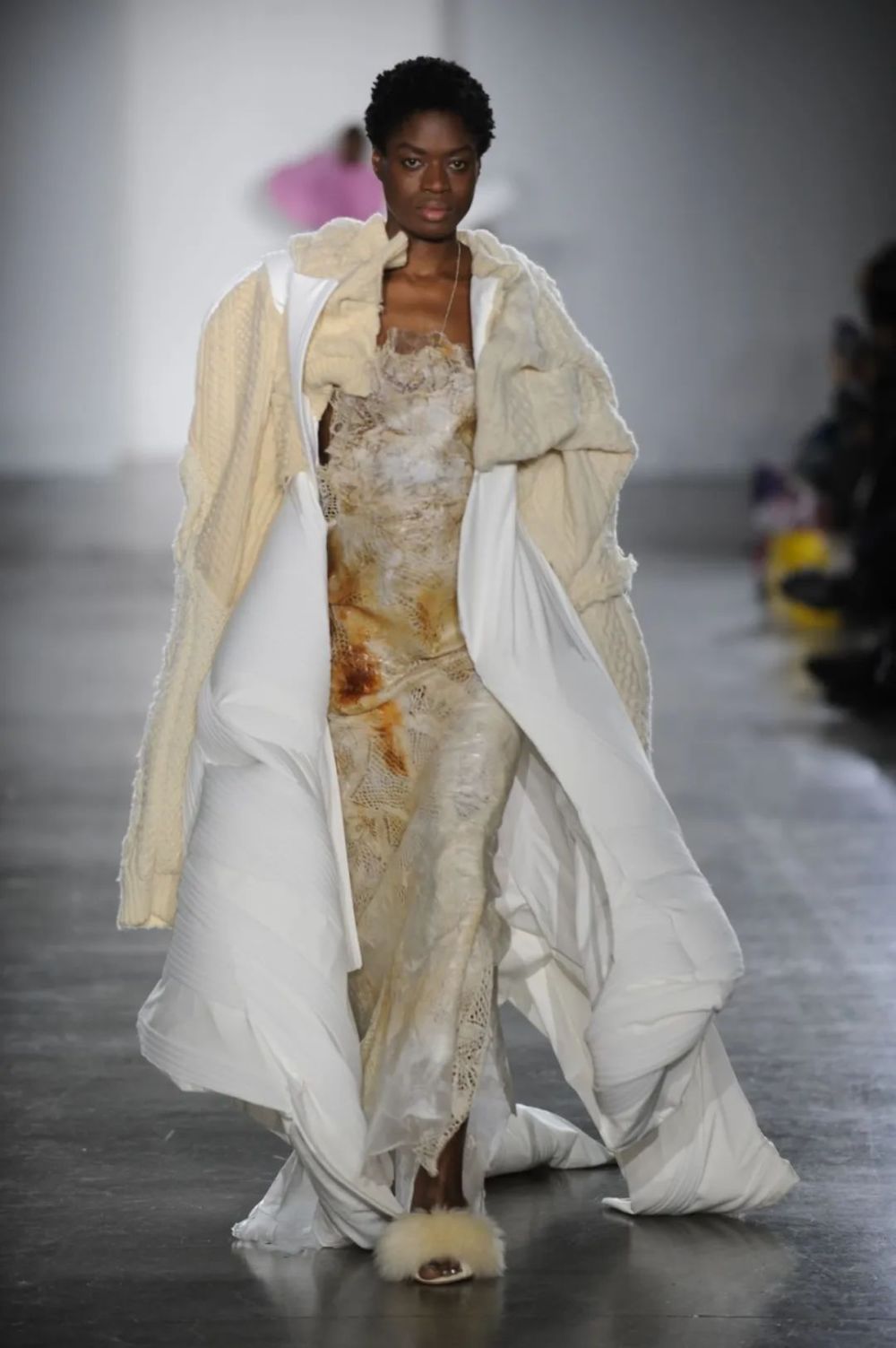 高街十年fearofgod即将迎来首次时装大秀