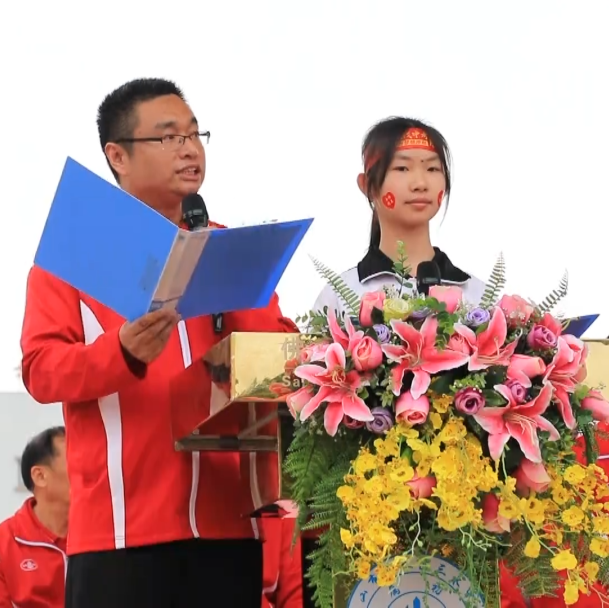 童心向上三水中学附属初中百日誓师燃斗志踔厉奋发战中考
