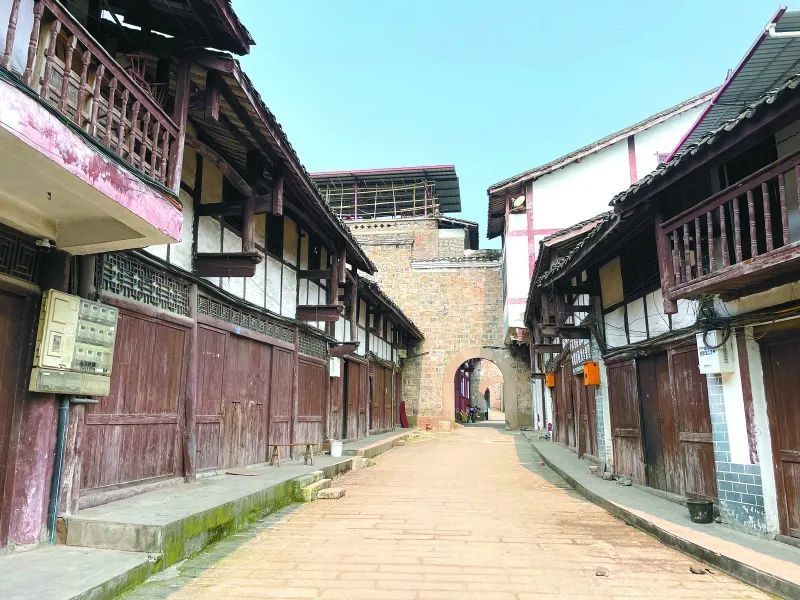 南充,我的梦里老家丨马鞍红军街续红色基因 品客家文化