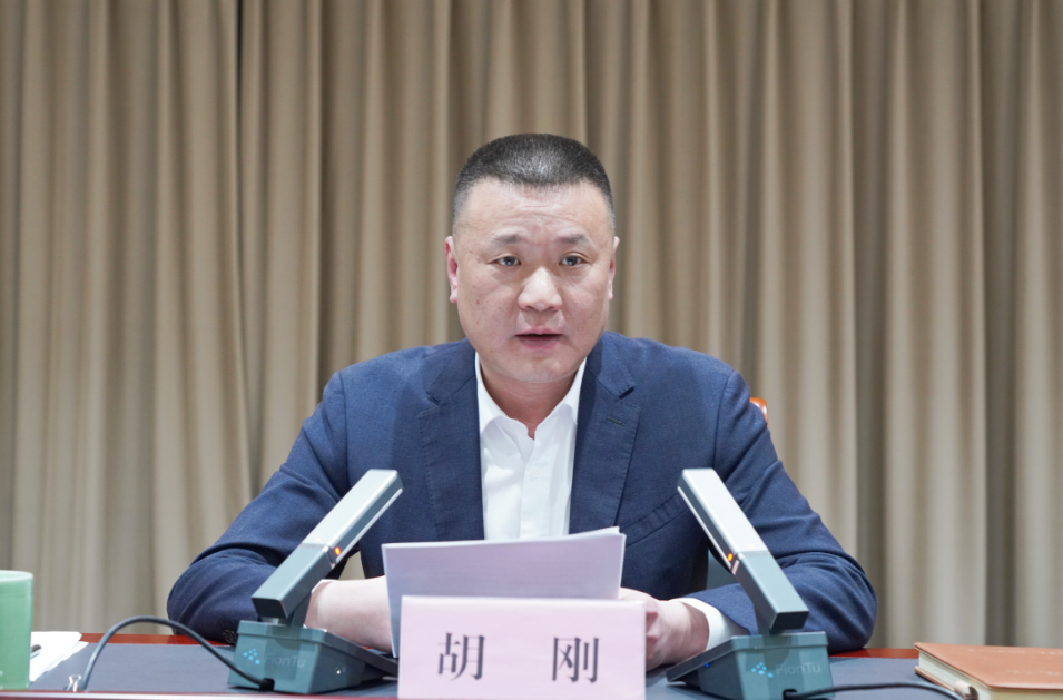 胡刚:以高质量政治巡察推动党员干部能动履职,奋斗实干