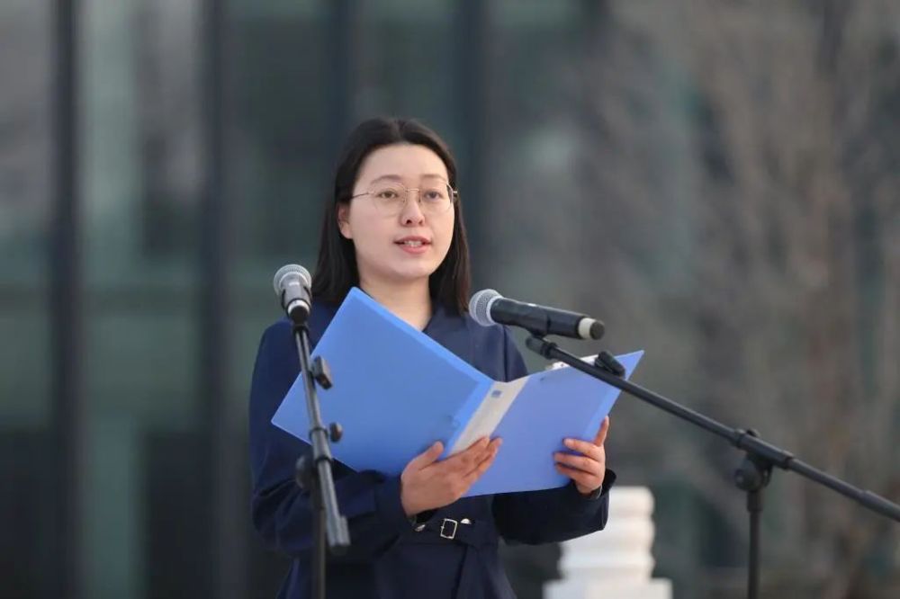 从中专生到博士后！她的勉励故事“热血又感人”