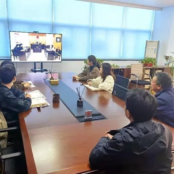 直播庭审！金山区这场劳动争议仲裁庭审最终……_腾讯新闻