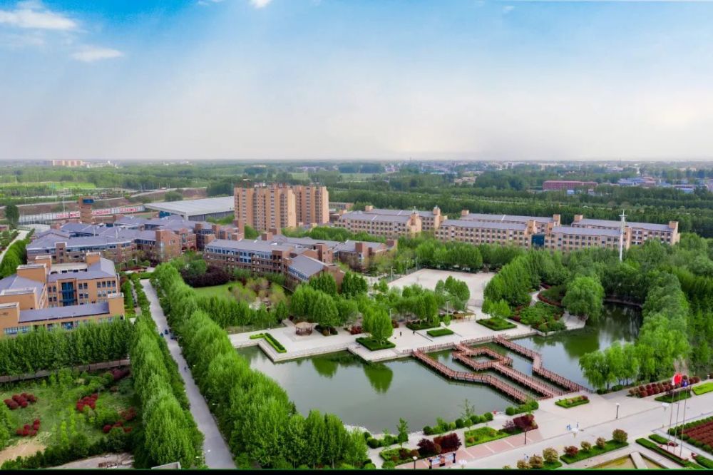 来自新乡高校的"校花""校草",你赞哪个?_腾讯新闻