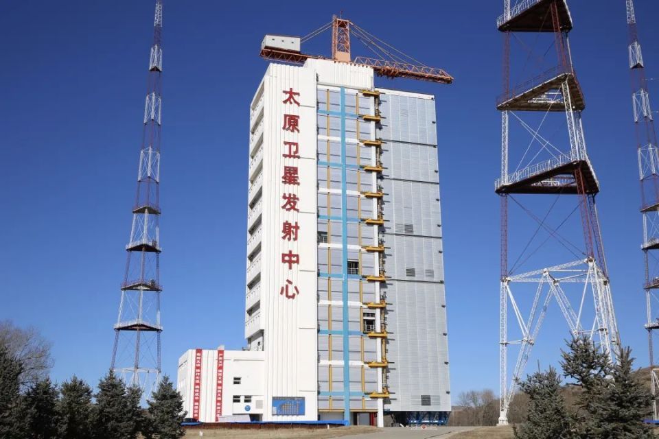 岢岚的春天,"三朵金花"悄然绽放-腾讯新闻