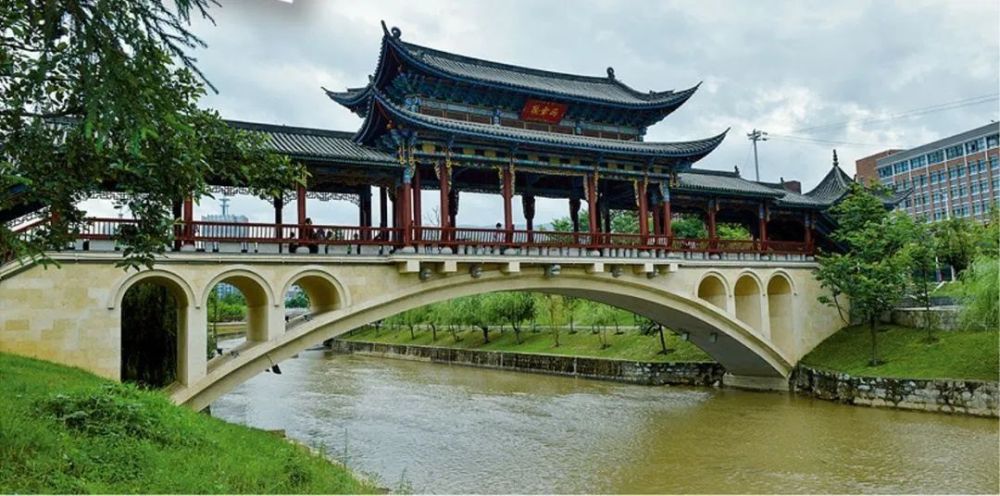 乐享云南美景临沧玉龙湖