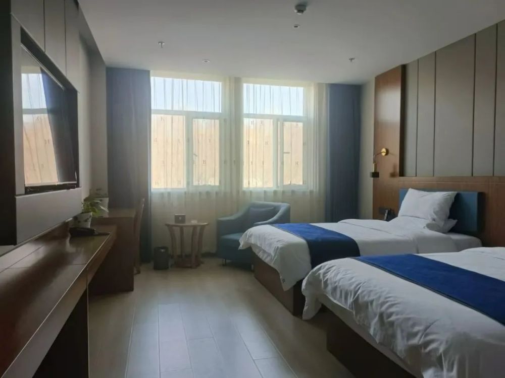 巩留县服务行业积极做好春季旅游准备工作_腾讯新闻