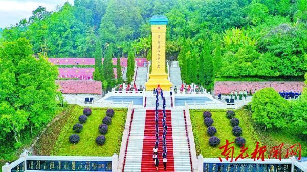 南充烈士陵园每年接待10余万人次