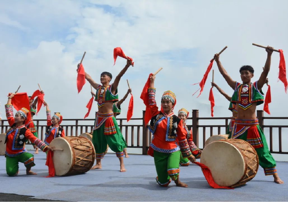 秧姑娘,田小伙,长街宴,乐作舞……红河县"开秧门"暨"仰阿娜"文化旅游