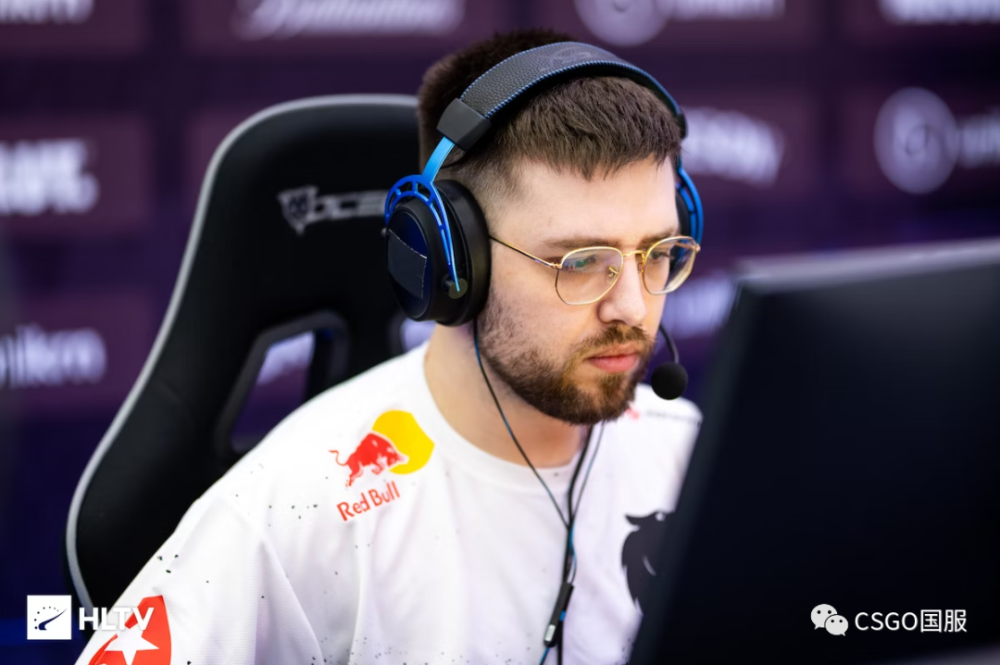 navi与fnatic三战全胜晋级巴黎major传奇组!