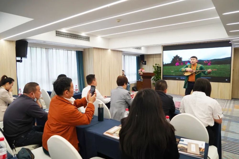 湘约哈密哈密市文化旅游推介活动走进长沙