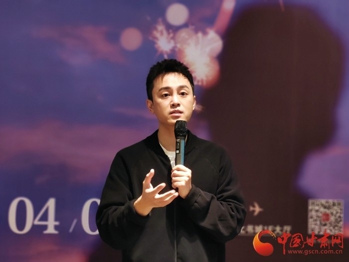 刘同新书签售活动在兰州西北书城举行_腾讯新闻