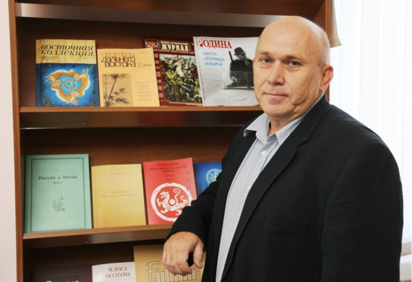 介绍02活动信息01本次对谈,《俄罗斯汉学史》的译者武汉大学的张鸿彦