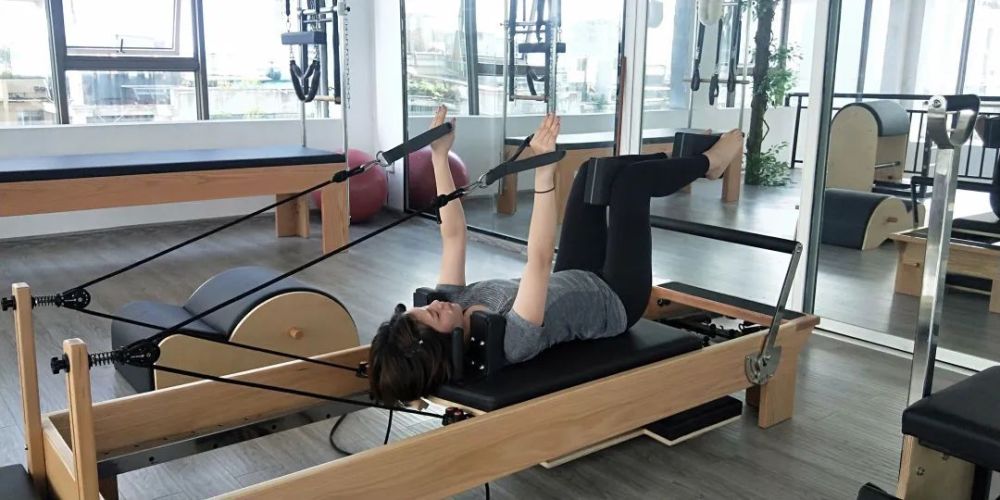 没有哪个女明星能逃过"普拉提"!_腾讯新闻