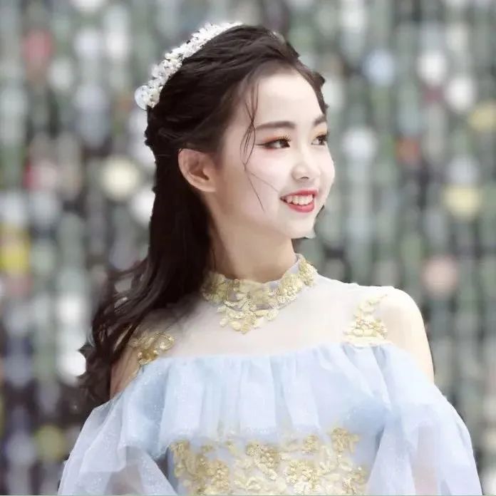 童声独唱:李昱萱曾录制原创歌曲《家》《童心如歌》《那时儿戏》