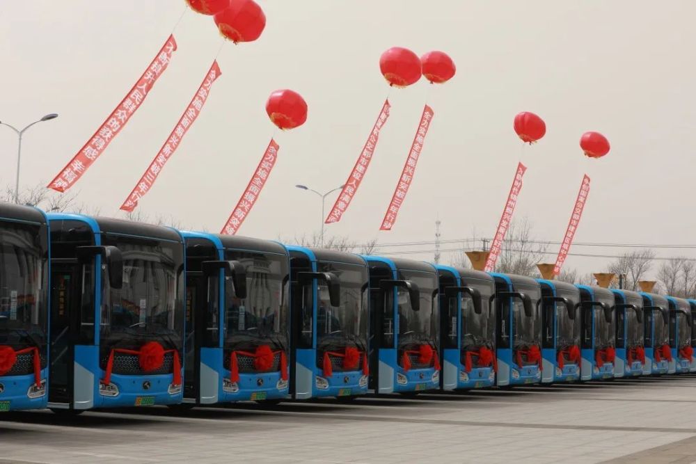 208辆新能源电动公交车将陆续在锦州的16条线路运营_腾讯新闻